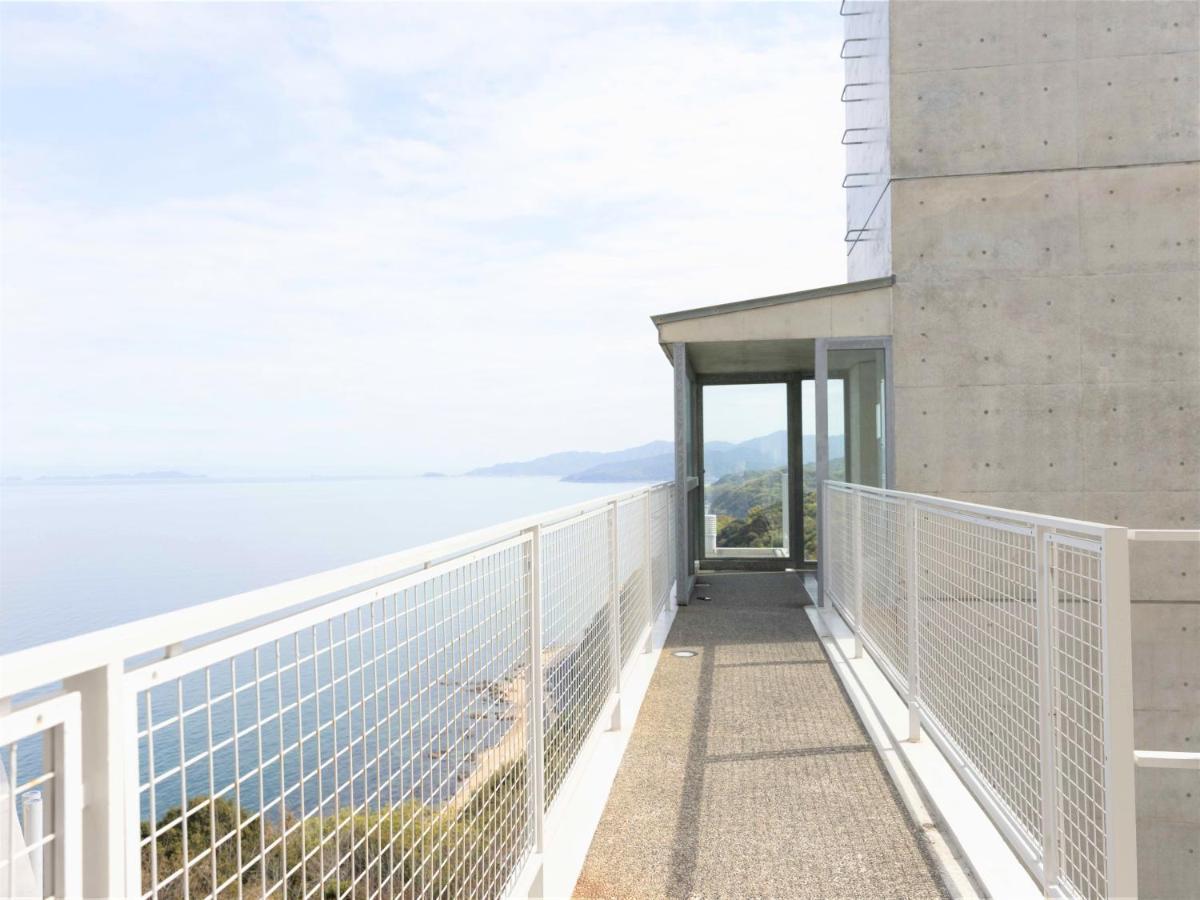 Toto Seawind Awaji Hotel Buitenkant foto